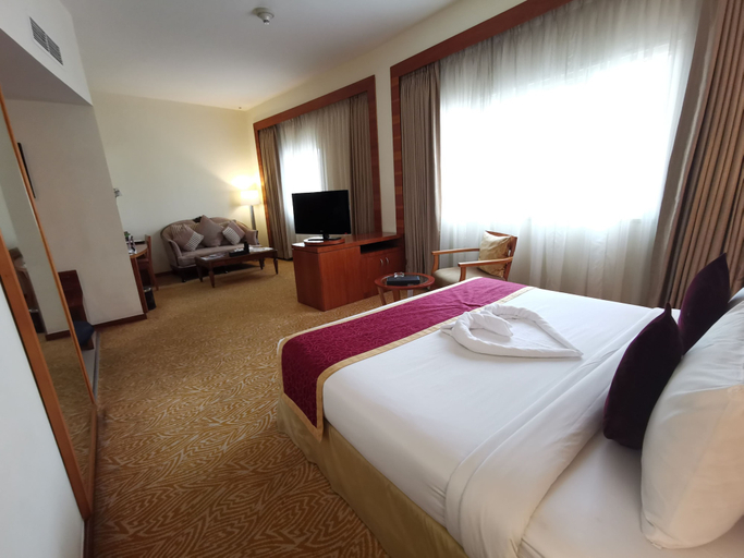 Bedroom 3, Landmark Grand Hotel, Dubai