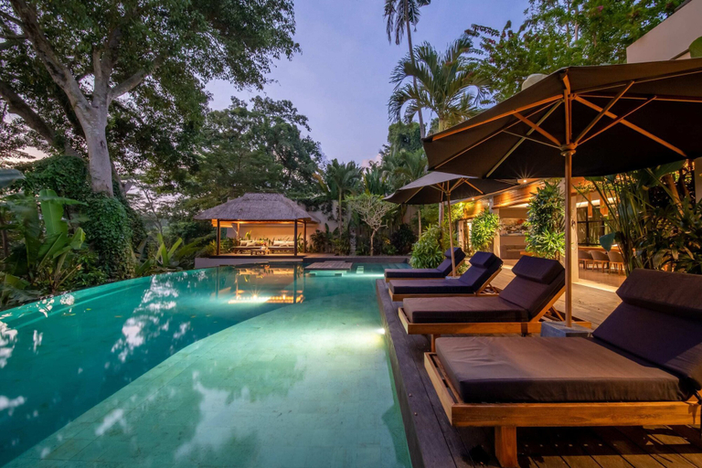 Sport & Beauty 5, Astonishing Jungle Villa, 4 BR, Ubud With Staff, Gianyar