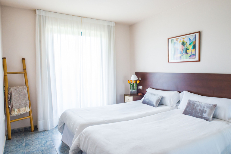 Bedroom 2, Apartamentos Dunas de Liencres, Cantabria