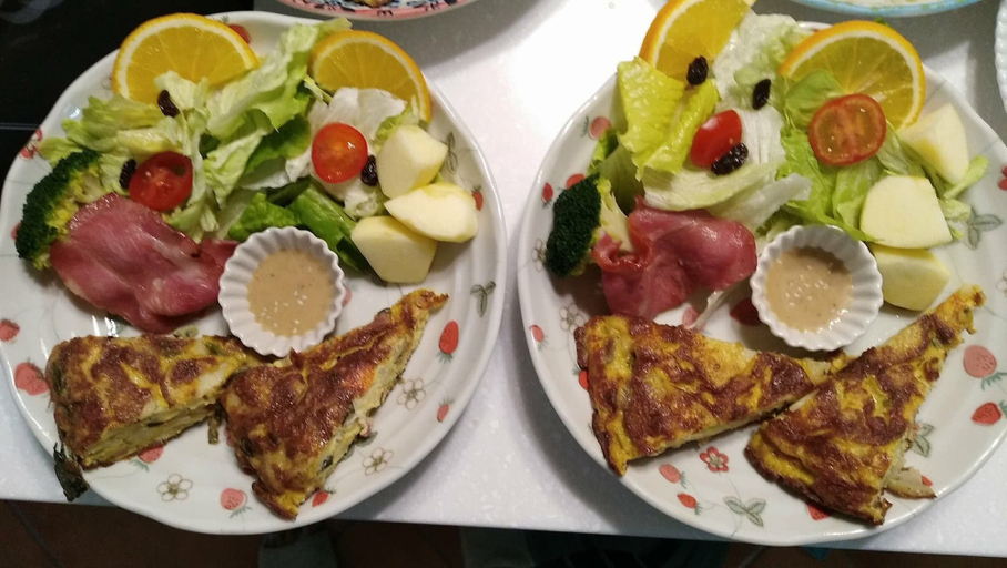 Food & Drinks 5, Cest Mignon, Yilan