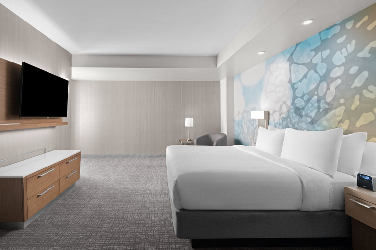 Bedroom 3, Courtyard by Marriott Clearwater Beach, Pinellas