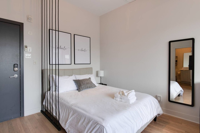 Bedroom 2, Perfect Downtown Loft, Montréal