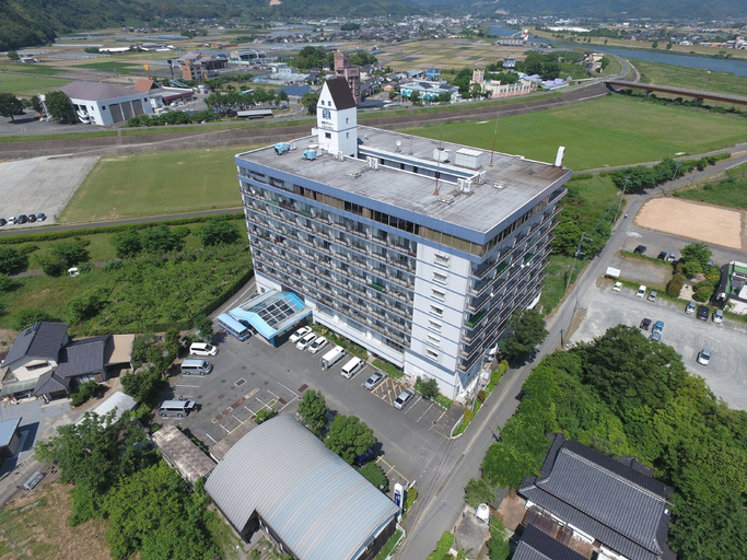Exterior & Views 2, Harazuru Grand Sky Hotel, Ukiha