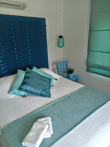 Bedroom 4, Nar Pansiyon Cafe, Seferihisar