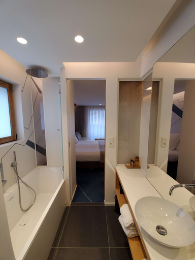 Bathroom 4, Hotel Chalet Les Saytels, BW Signature Collection, Haute-Savoie