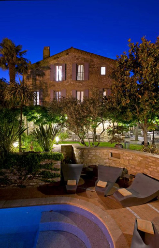 Exterior & Views 2, Hostellerie Le Castellas, Gard