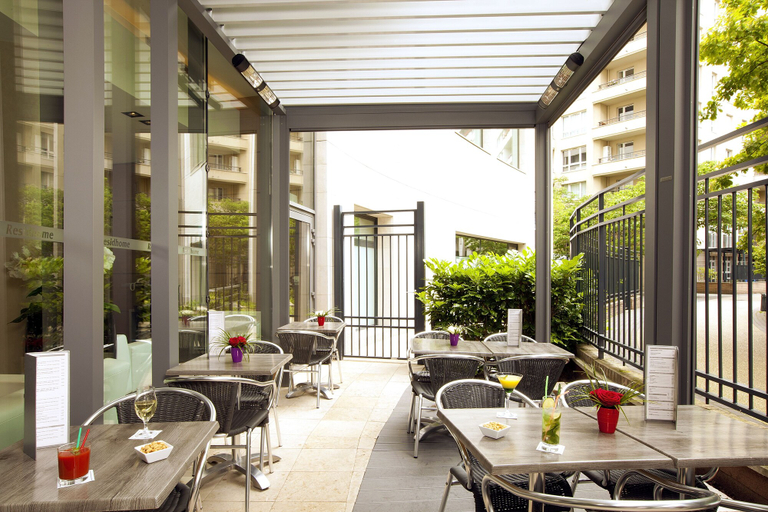 Food & Drinks 4, Residhome Courbevoie La Défense, Hauts-de-Seine