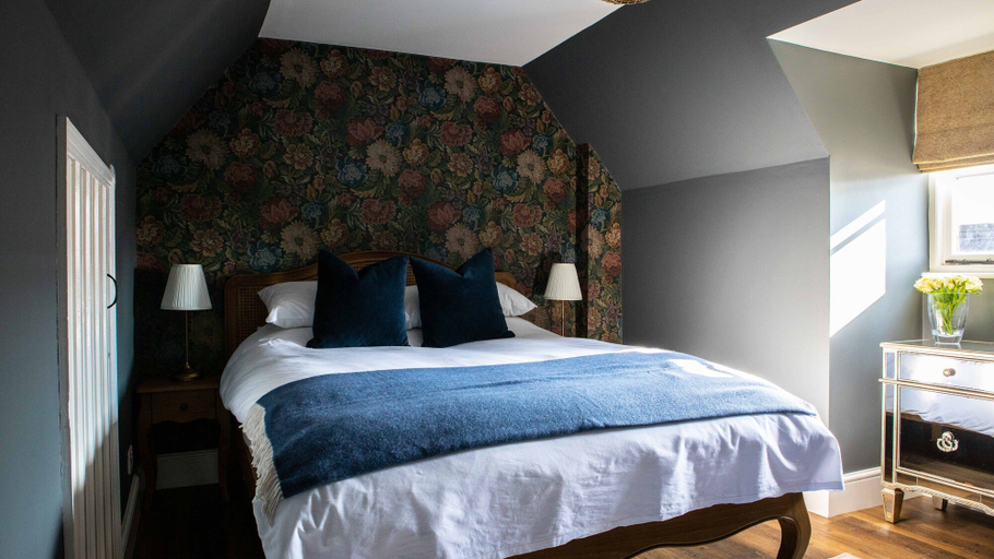 Bedroom 3, The White Horse, Kent