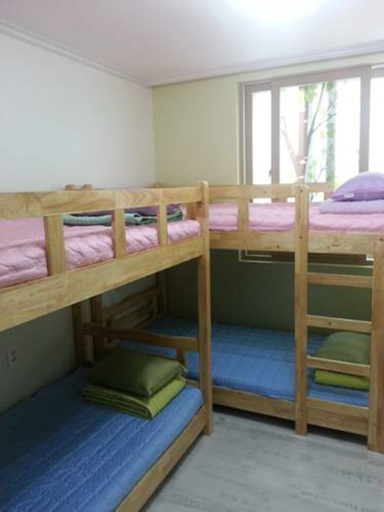 Bedroom 3, Kangguan Guesthouse, Tongyeong