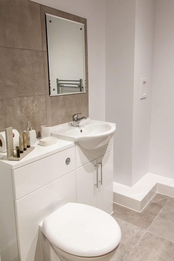 Bathroom 4, Dream Apartments Quayside, Newcastle upon Tyne