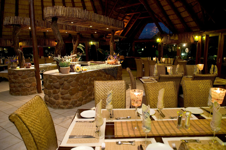 Food & Drinks 5, Ditholo Game Lodge, Waterberg