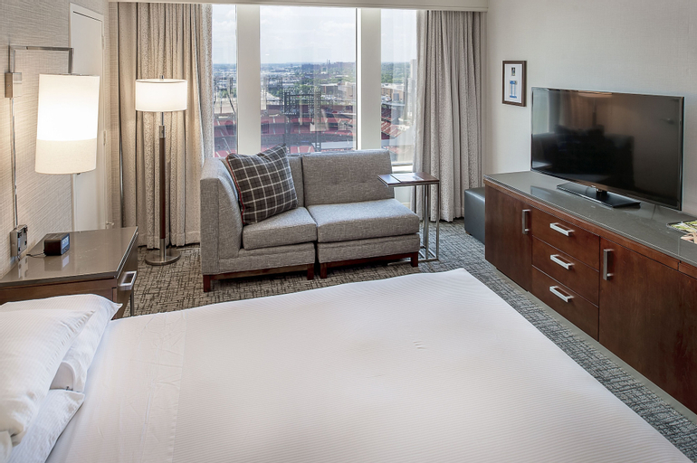 Bedroom 4, Hilton St. Louis at the Ballpark, Saint Louis