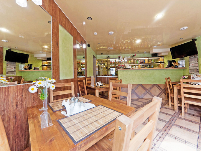 Food & Drinks 5, Valeria, Sankt-Peterburg gorsovet