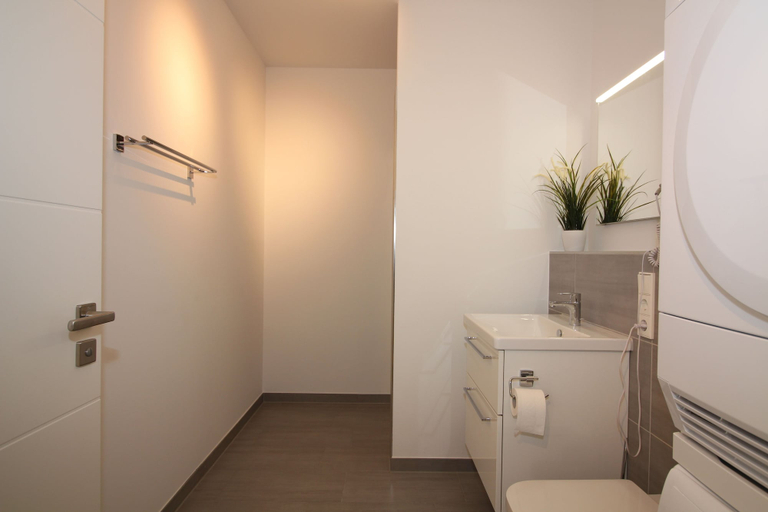 Bathroom 4, Wohnen am Yachthafen W25, Cuxhaven