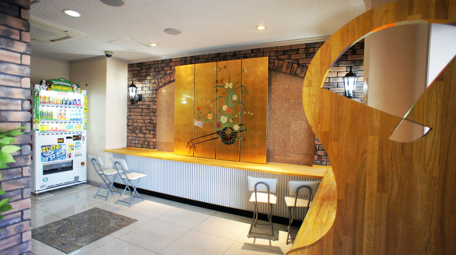 Others 5, Hotel To, Wakayama