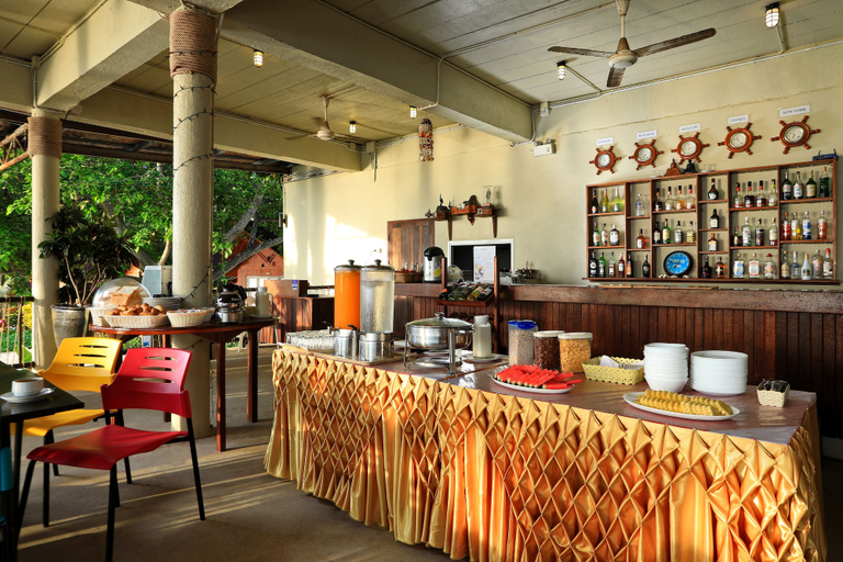 Food & Drinks 4, The Cove Phi Phi, Mueang Krabi