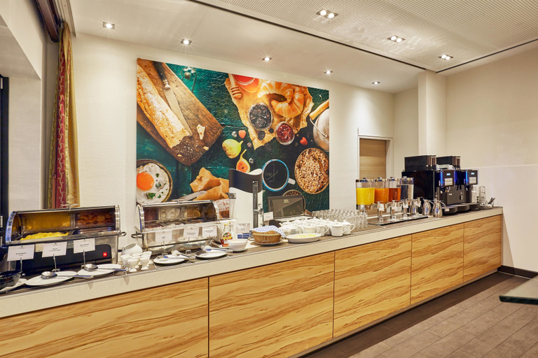 Food & Drinks 5, Hotel Salzburg-Hauptbahnhof, Salzburg