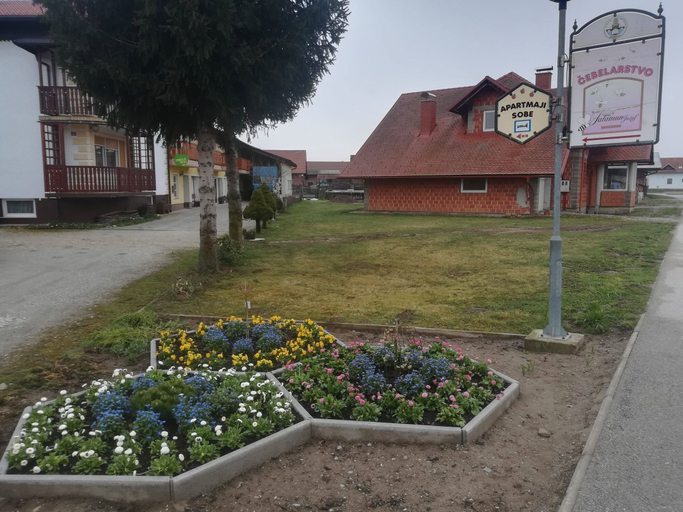 Others 5, Tourist farm and beekeeping Salamun, Veržej