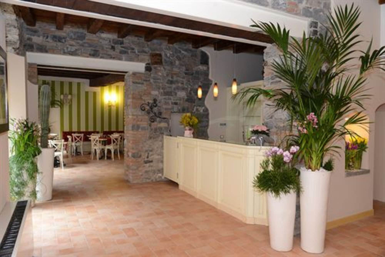 Others 1, Hotel Borgo Antico, Como