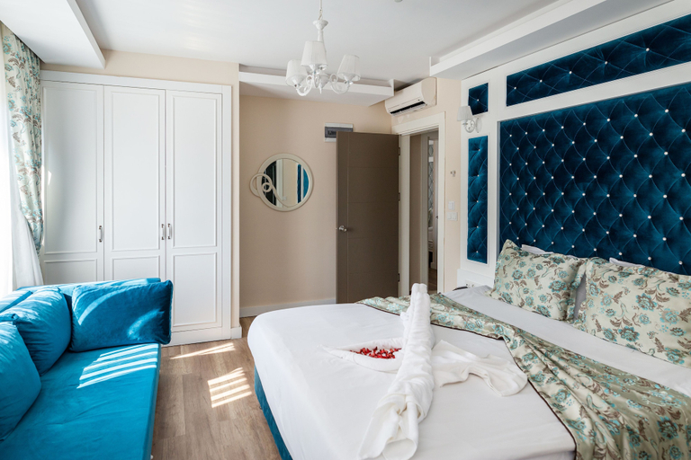Bedroom 4, Mic Royal Hotel, Antalya