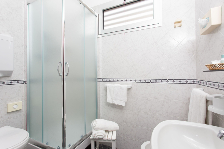 Bathroom 3, Hotel Residence Des Bains, Forli' - Cesena