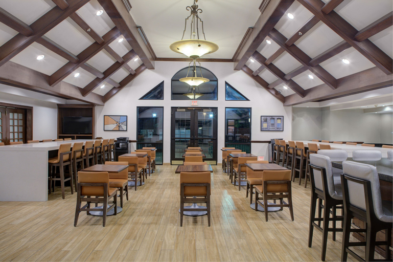 Food & Drinks 5, Hyatt House Parsippany-East, Morris