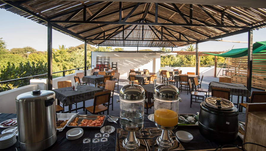 Food & Drinks 3, Bagan Hmwe Hotel, Myingyan