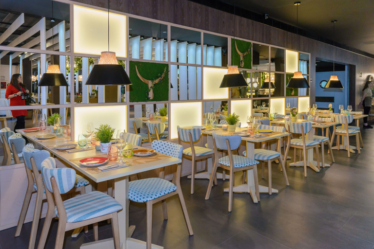 Food & Drinks 5, Hostal Porcel Torrejón, Madrid