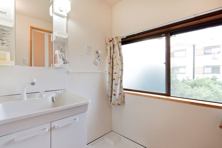 Bathroom 3, Guesthouse SAYURI 2, Osaka