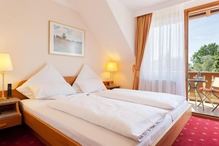 Bedroom 2, Bodensee-Hotel Kreuz, Bodenseekreis