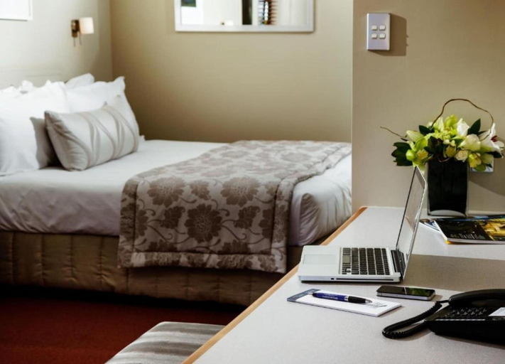 Bedroom 3, Fairley Motor Lodge, Napier