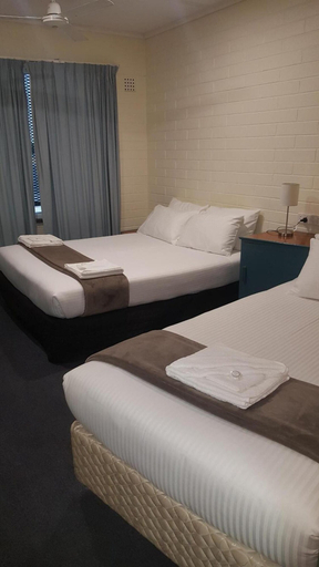 Bedroom 4, Lockleys Hotel, Adelaide