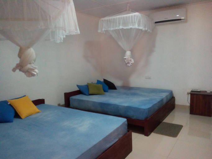 Bedroom 3, Walawwa home stay villa Sigiriya - Hostel, Dambulla