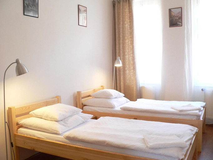 Bedroom 2, Teytz Apartments, Praha 7