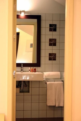 Bathroom, Príncipe da Beira Hotel, Fundão