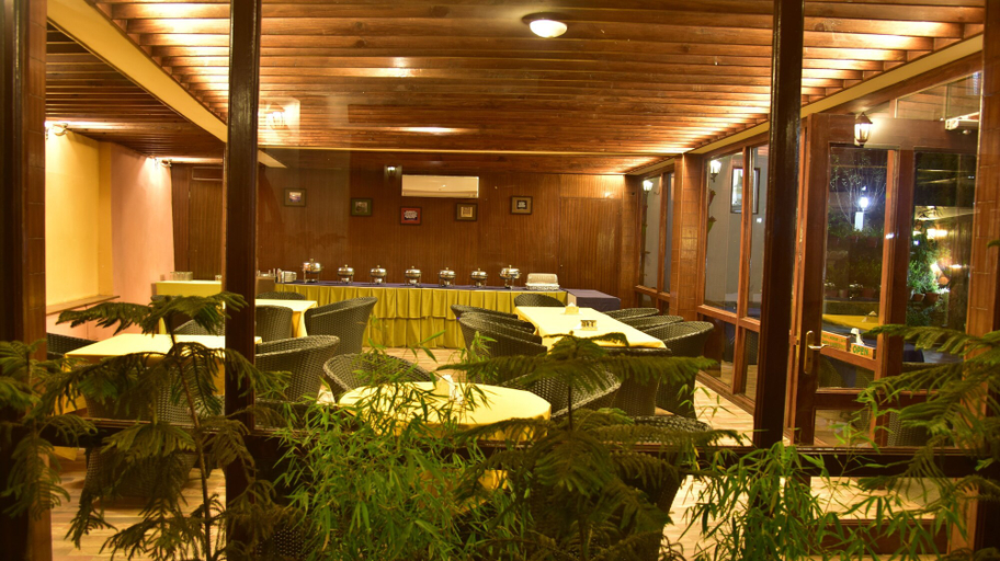 Food & Drinks 5, The Hermitage Kanatal, Tehri Garhwal