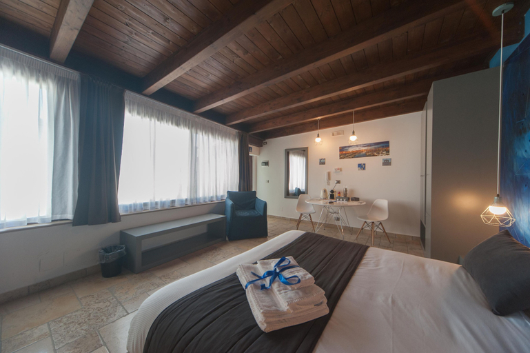 Bedroom 4, La Cattedrale dai Tetti, Barletta-Andria-Trani
