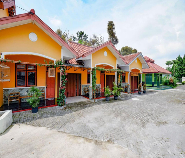 Exterior & Views 2, Hotel BIP Tawangmangu, Karanganyar