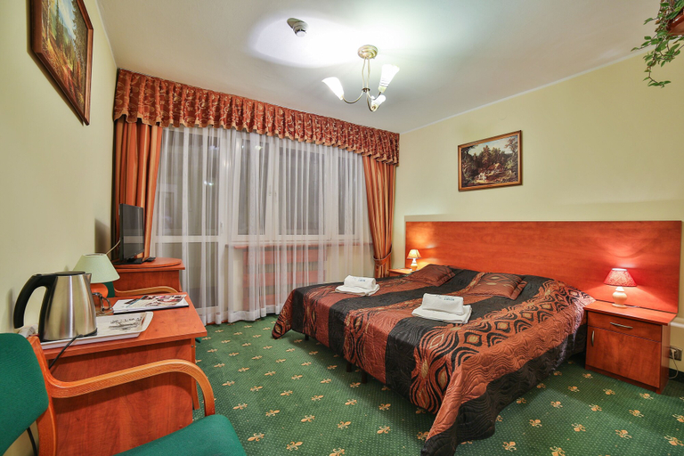 Bedroom 4, Hotel & SPA Jawor, Sucha