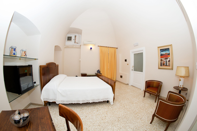 Bedroom 3, B&B Casa Catalano, Bari