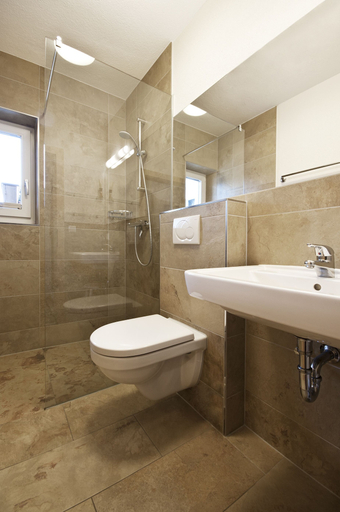 Bathroom 4, Bacher Ferienwohnungen, Lienz