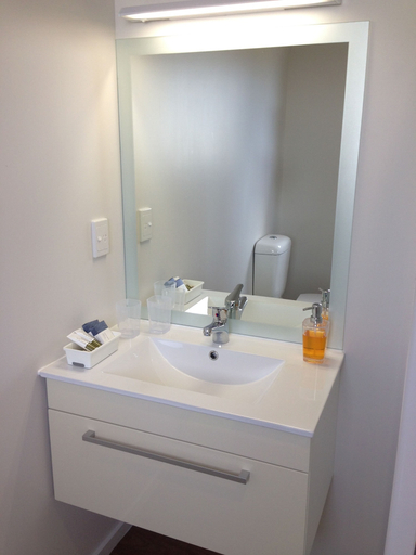 Bathroom 4, Baywaterviews, Far North
