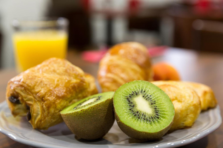 Food & Drinks 5, Hotel Le Cardinal Rueil Centre, Hauts-de-Seine