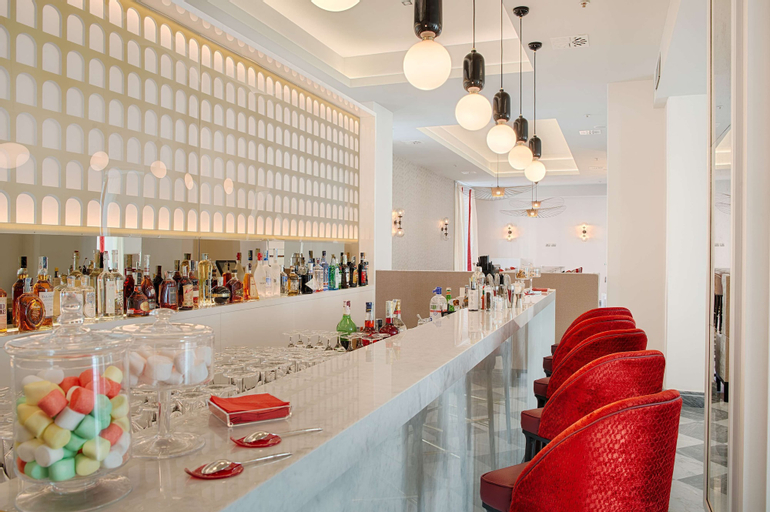 Food & Drinks 5, NH Collection Roma Palazzo Cinquecento, Rome