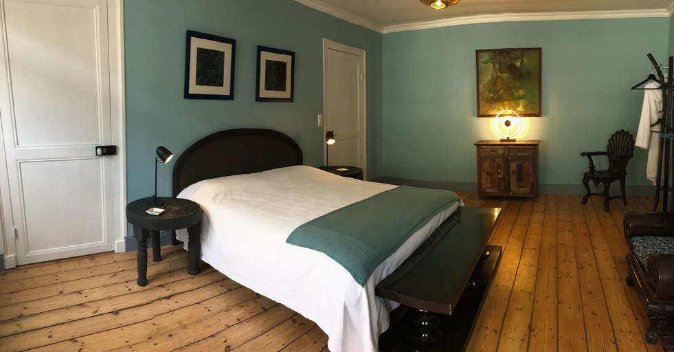 Bedroom 3, Les Chambres d'Hôtes du Palais, Nord