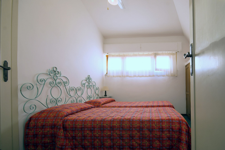 Bedroom 4, Le Roccette Mare, Vibo Valentia