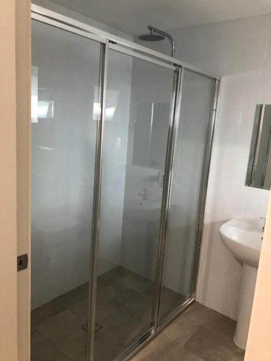 Bathroom 4, Carlton Suites, Goulburn Mulwaree - Goulburn