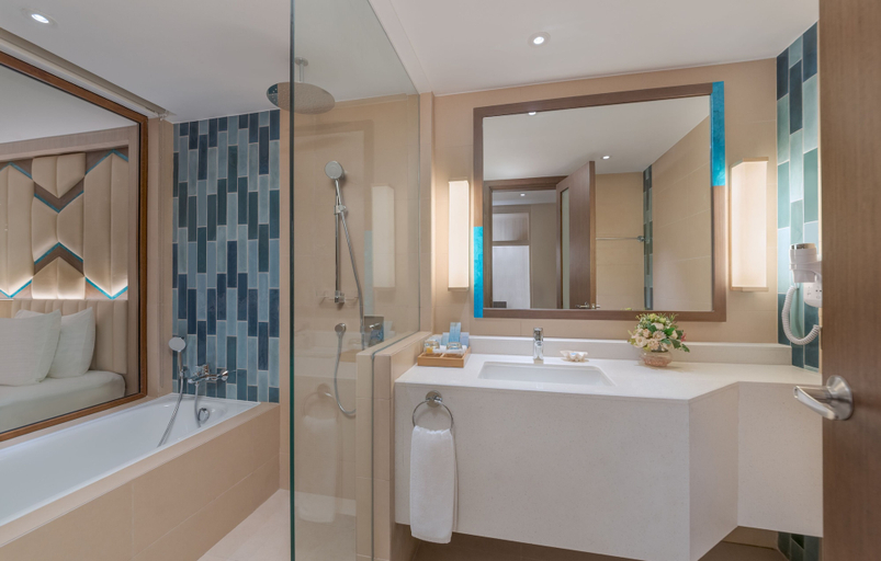 Bathroom 3, Henann Tawala Resort, Panglao