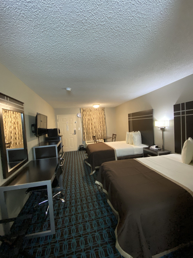 Bedroom 4, Deluxe Inn Fayetteville - I-95 Exit 49, Cumberland