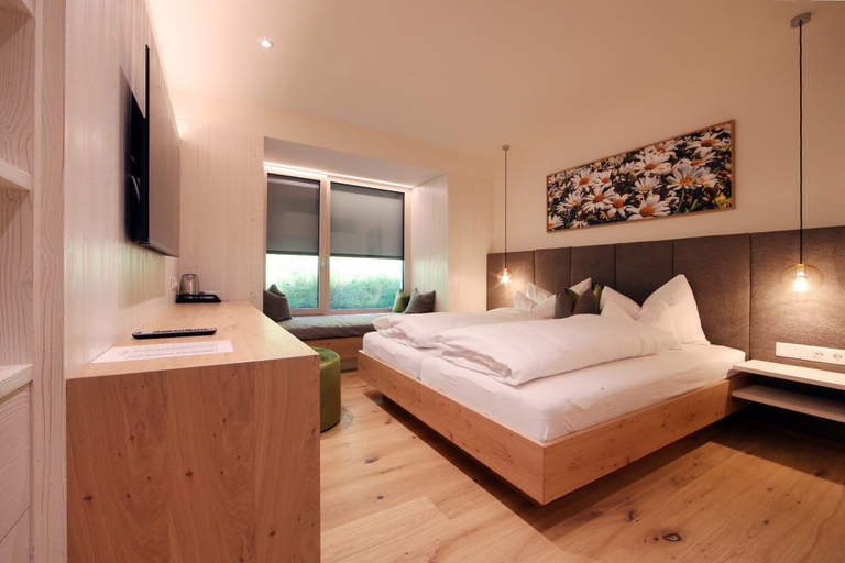 Bedroom 2, Landgasthof Erber, Melk